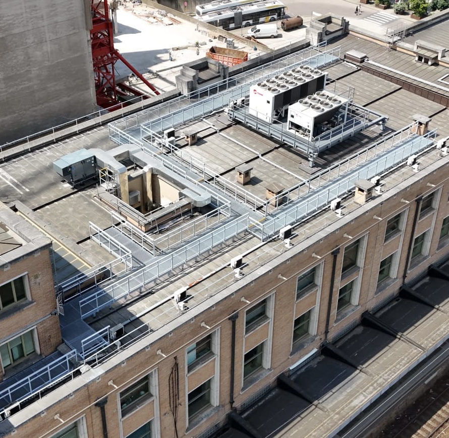 Aanleggen dienstpad station Brussel-Noord